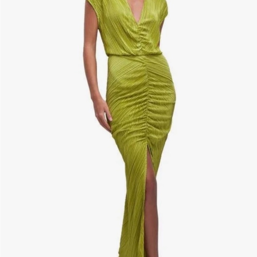 Good American - Always fits plisse chartreuse Maxi Dress - 1/2